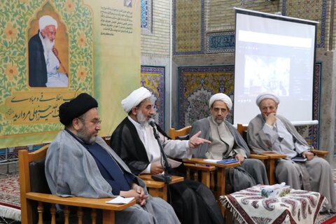 سلوک عبادی و تربیتی آیتالله مروارید الگویی برای نسل امروز حوزه و خانواده است