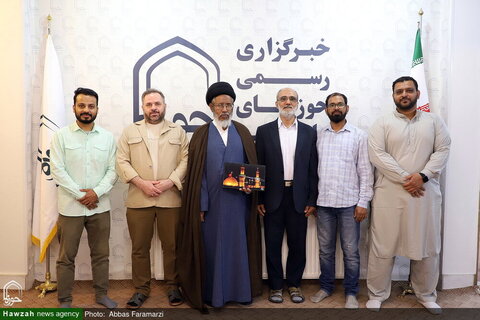 رئيس مجلس علماء الشيعة في بنغلاديش والأمين العام لتنظيم المدارس في الهند يزوران وكالة أنباء الحوزة