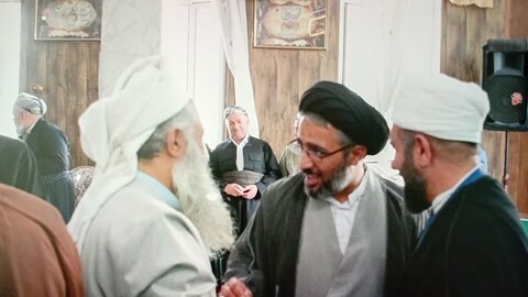 تصاویر/ آیین عمامه گذاری سنتی طلاب اهل سنت حجره امام شافعی روستا بند ارومیه