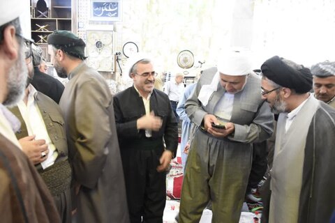 تصاویر/ آیین عمامه گذاری سنتی طلاب اهل سنت حجره امام شافعی روستا بند ارومیه