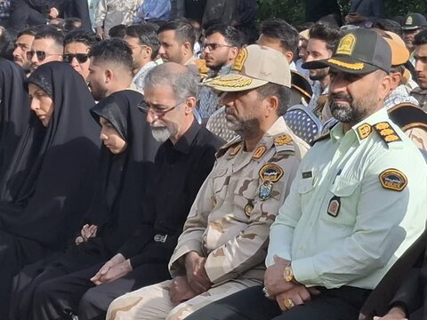 تصاویر/ تشییع پیکرشهید محمد حسن نائینی در کاشان