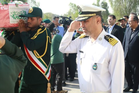 تصاویر/ استقبال از پیکر مطهر شهید جوهرزاده در بوشهر