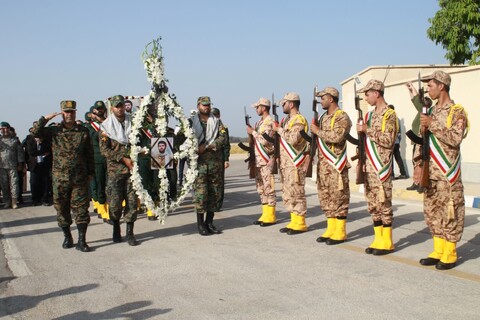 تصاویر/ استقبال از پیکر مطهر شهید جوهرزاده در بوشهر