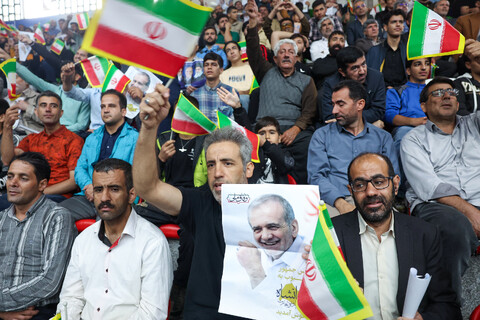 تصاویر/ دیدار عمومی رئیس جمهور با مردم کرمانشاه