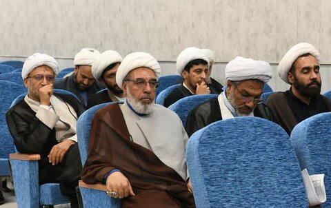 تصاویر|  اجلاسیه مدیران مدارس علمیه استان فارس