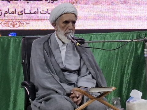 تصاویر/ سالگرد ارتحال حاج اسدالله روحانی همراه با بزرگداشت شهیدرئیسی و علمای آران و بیدگل