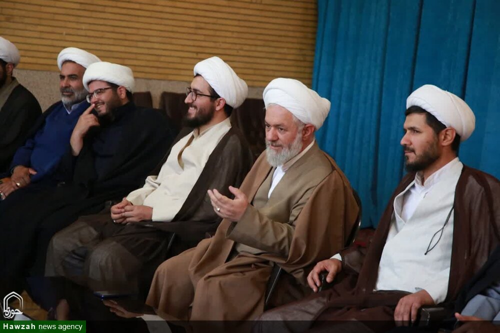 نشست هم اندیشی مبلغین اسدآبادی