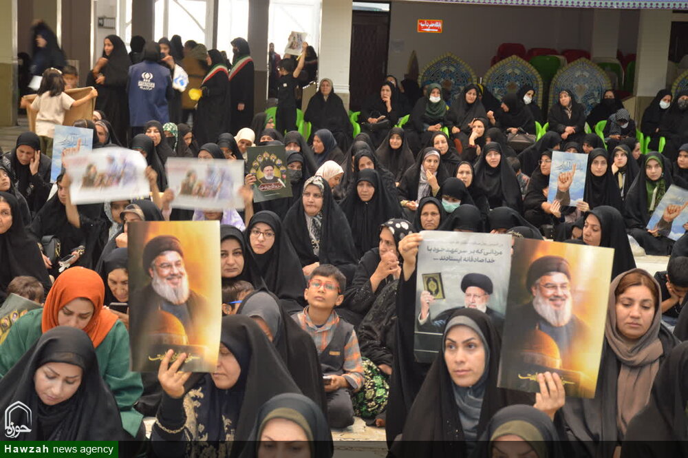 تجمع بانوان یاسوجی در حسینیه ثارالله/ تجلیل از الگوی خدمت و اخلاص در یاسوج