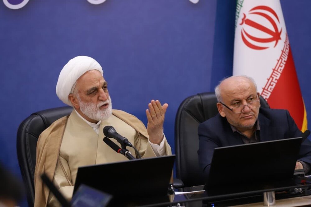 لزوم اولویت‌بندی چالش‌های استان و ارجاع آن‌ها به سران قوا