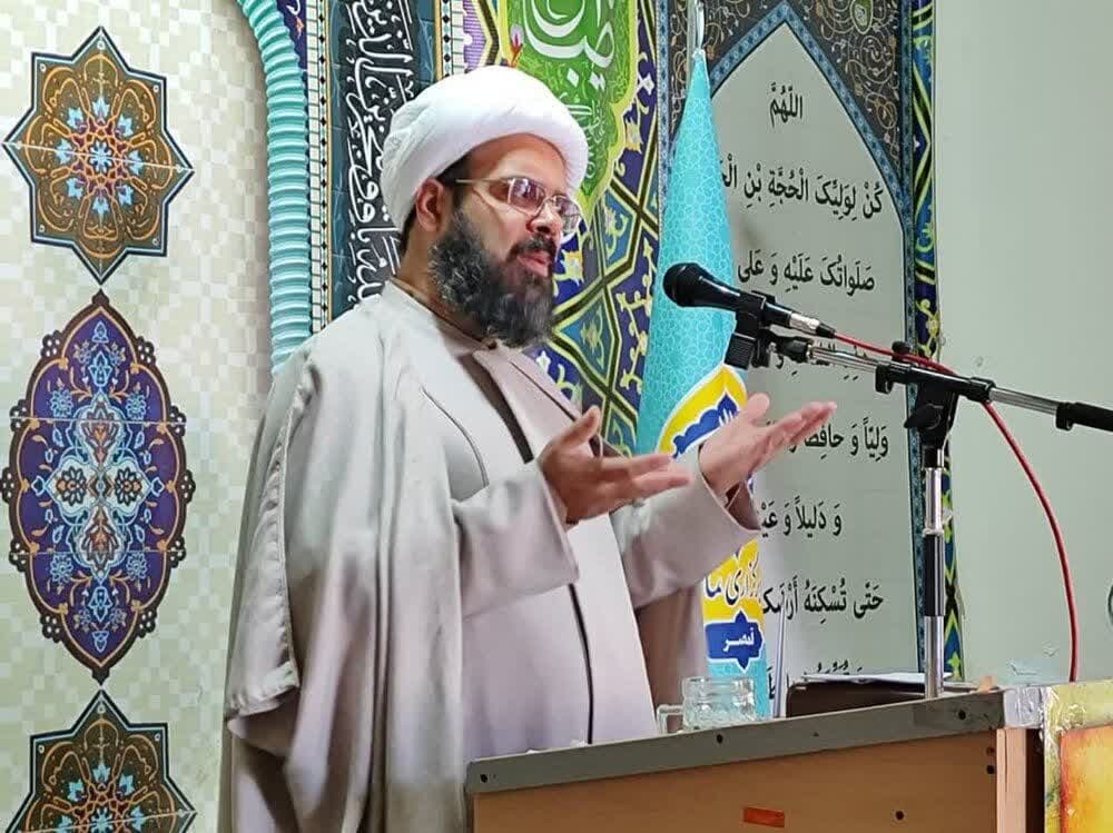 شهید رئیسی و شهید سلیمانی الگویی کامل برای مسئولان هستند