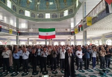 تصاویر/ اقامه نماز جمعه بافت