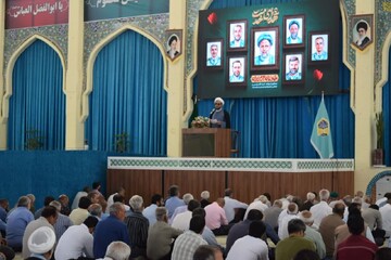 تصاویر/ اقامه نماز جمعه شهربابک