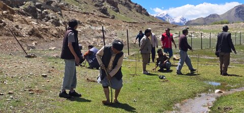 ال حمیٰ لایا گرین مشن کی طرف سے کرگل میں 1 لاکھ پچیس سو سے زائد پودے لگا کر تاریخی درخت کاری مہم کا آغاز کردیا