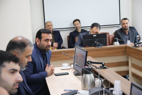 تصاویر / برگز چهاردهمین نشست شورای فرهنگی خیابان آیت الله طالقانی در تهران