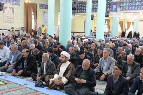 تصاویر/ نماز عبادی سیاسی جمعه تکاب