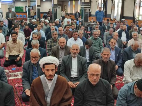 تصاویر/ اقامه نماز جمعه امروز شهرستان چهاربرج