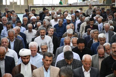 تصاویر/ آئین عبادی سیاسی نمازجمعه خوی