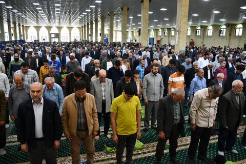 تصاویر/ آئین عبادی سیاسی نمازجمعه خوی