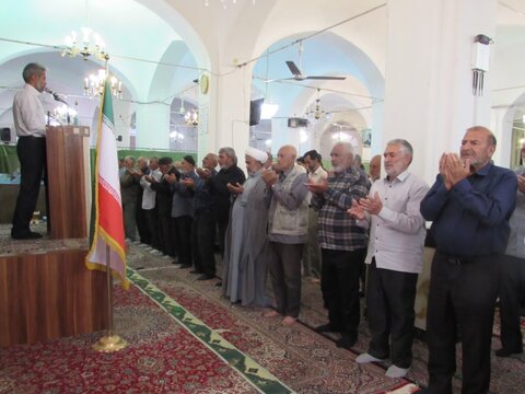 تصاویر/ اقامه نماز جمعه کاظم آباد