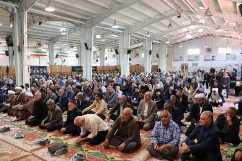 تصاویر/ اقامه نماز جمعه در مرند