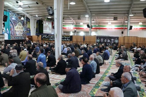 تصاویر/ اقامه نماز جمعه در مرند