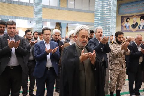 تصاویر/ آیین عبادی سیاسی نماز جمعه نوشین شهر