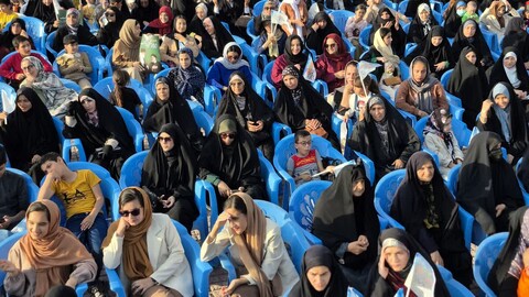 محفل قرآنی خــادم الرضــا (ع) ویژه برنامه یادبود شهدای خدمت