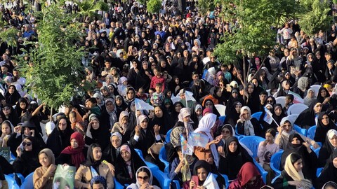 محفل قرآنی خــادم الرضــا (ع) ویژه برنامه یادبود شهدای خدمت