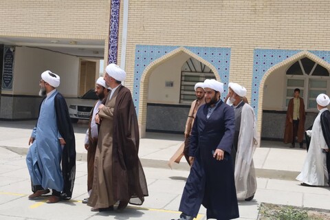 تصاویر/ بازدید معاون منابع انسانی و پشتیبانی حوزه‌های علمیه از مدرسه علمیه مولود کعبه جاسک