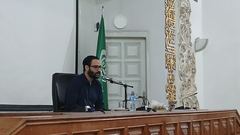منشور روحانیت بدون شناخت تاریخی حوزه علمیه ناقص است