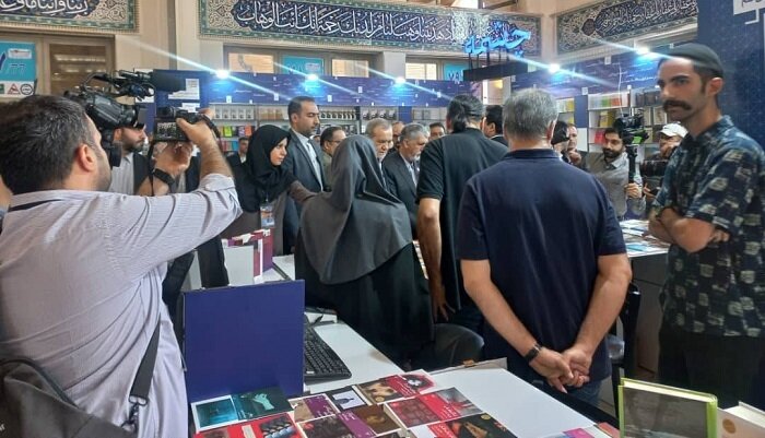 رئیس‌جمهور از سی‌وششمین نمایشگاه کتاب تهران بازدید کرد