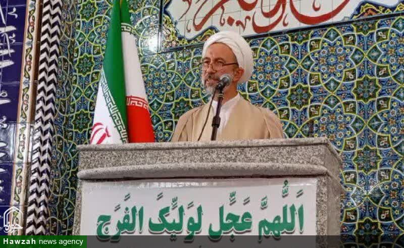 ملت قدردان زحمات شهدای خدمت هستند
