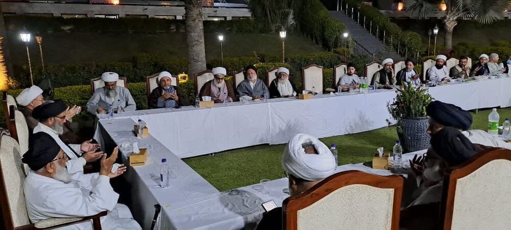 قائد ملت جعفریہ سمیت جید علماء کرام کی امام جمعہ اسکردو کے اعزاز میں دئے گئے عشائیہ میں شرکت