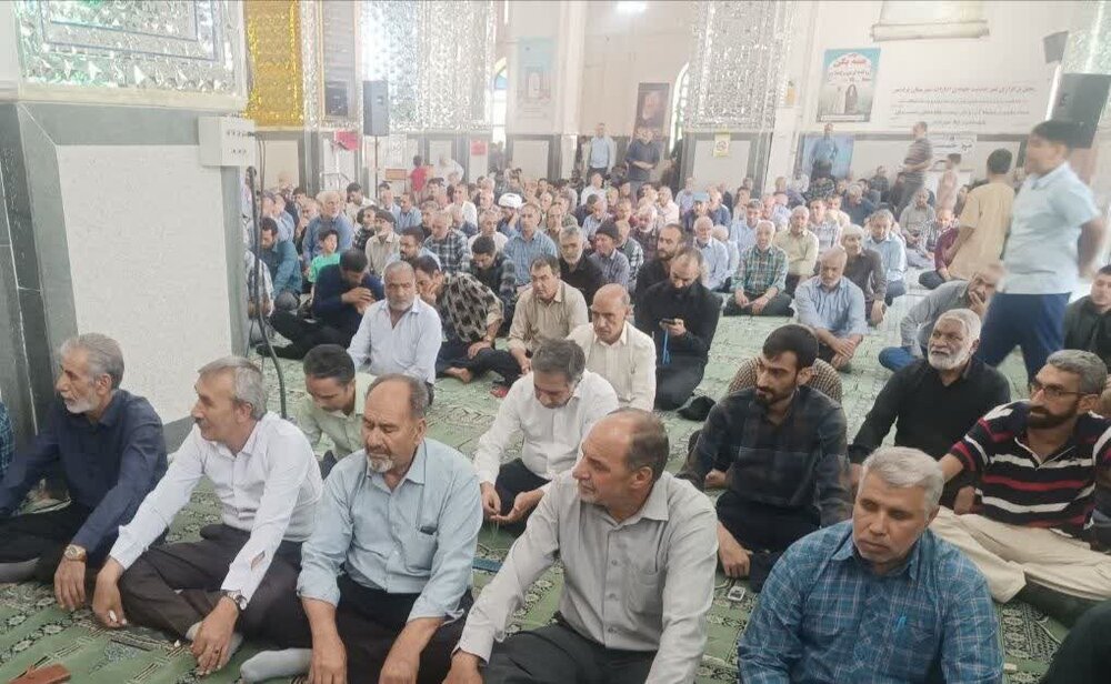 تصاویر/ اقامه نماز جمعه بردسیر