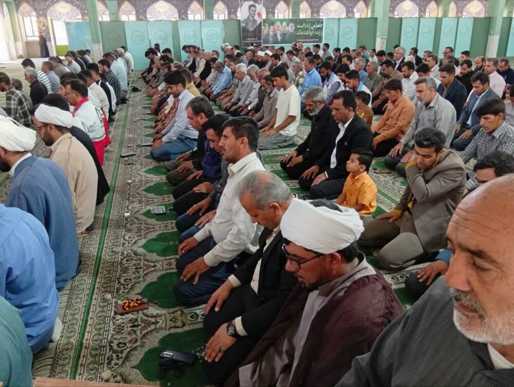 آبرسانی با تانکر؛ مسکنی موقت برای درد بی‌آبی مردم سنخواست