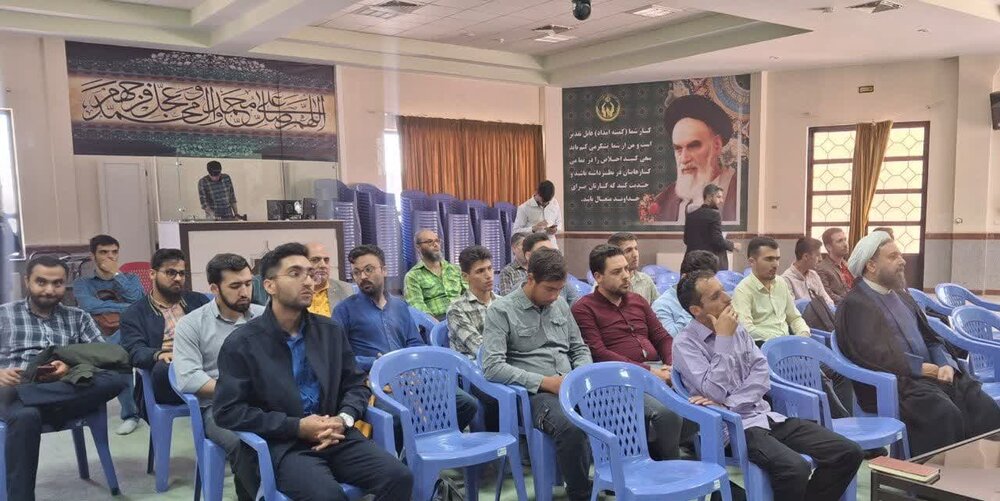 تربیت کادر مدیریتی برای آینده کشور در دستور کار تشکلهای دانشجویی باشد+عکس