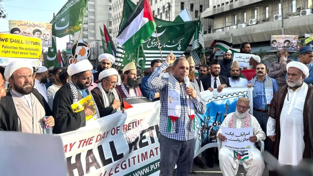 नकबा दिवस के अवसर पर कराची पाकिस्तान में विशाल विरोध प्रदर्शन; हजारों नागरिकों ने भाग लिया