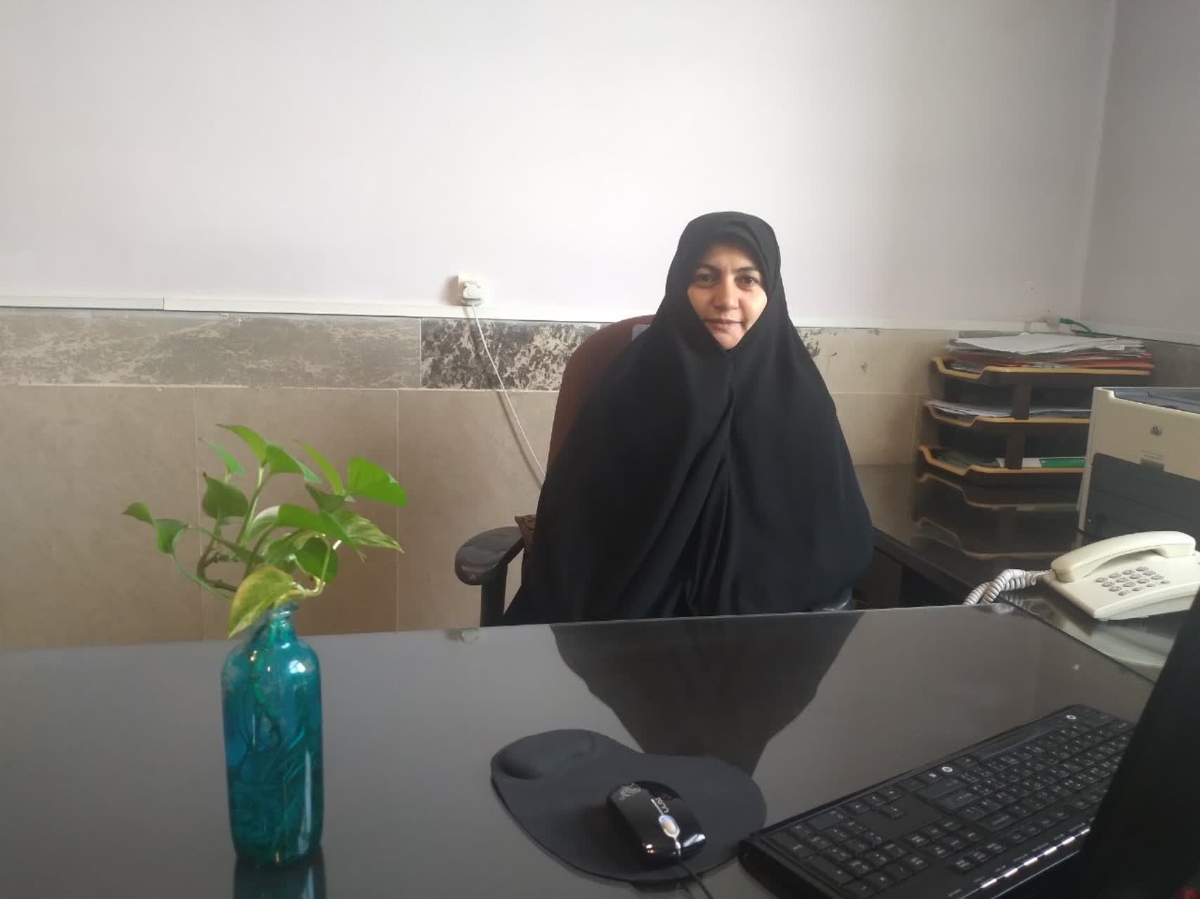 لزوم تبیین سبک زندگی انقلابی و ولایت‌مداری شهید رئیسی در مدارس علمیه خواهران