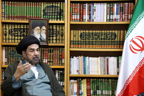 تصاویر/ دیدار رئیس مجلس علمای هند با آیت الله اعرافی