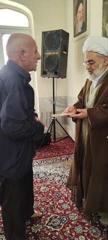 تصاویر تجلیل از اساتید و کادر مدرسه علمیه ولیعصر(عج)بروجرد