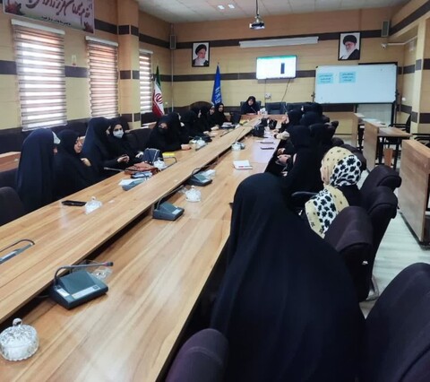 تصاویر/ دوره آموزشی کنشگری جوانی جمعیت و خانواده در شهرستان هشترود