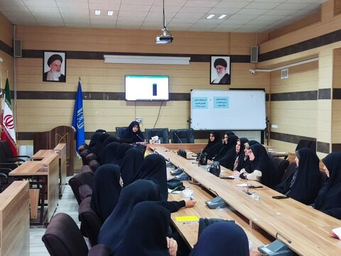 تصاویر/ دوره آموزشی کنشگری جوانی جمعیت و خانواده در شهرستان هشترود