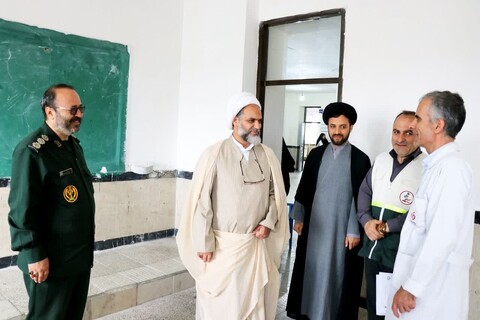 تصاویر | بازدید امام جمعه شهرستان جلفا از بیمارستان سیّار شهدای  شهرستان جلفا