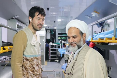 تصاویر | بازدید امام جمعه شهرستان جلفا از بیمارستان سیّار شهدای  شهرستان جلفا