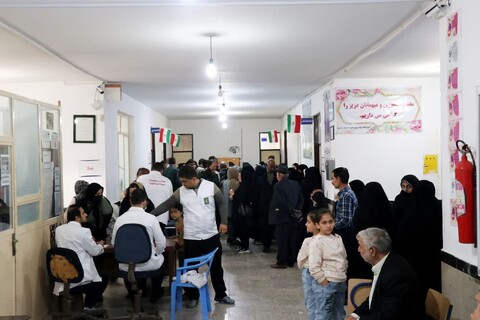 تصاویر | بازدید امام جمعه شهرستان جلفا از بیمارستان سیّار شهدای  شهرستان جلفا