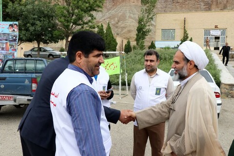 تصاویر | بازدید امام جمعه شهرستان جلفا از بیمارستان سیّار شهدای  شهرستان جلفا