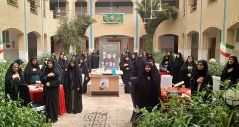 تصاویر/برگزاری مراسم بزرگداشت شهدای خدمت در ساوه