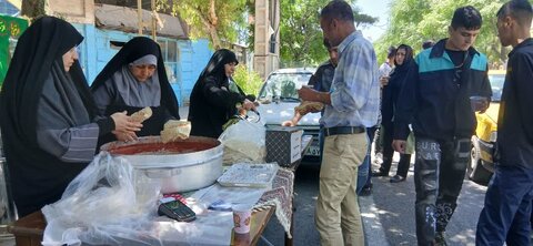 تصاویر/ایستگاه صلواتی به مناسبت بزرگداشت شهدای خدمت در ساوه