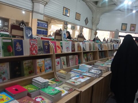 تصاویر/برگزاری اردوی زیارتی قم و جمکران ویژه طلاب مدرسه علمیه فاطمه الزهرا اراک