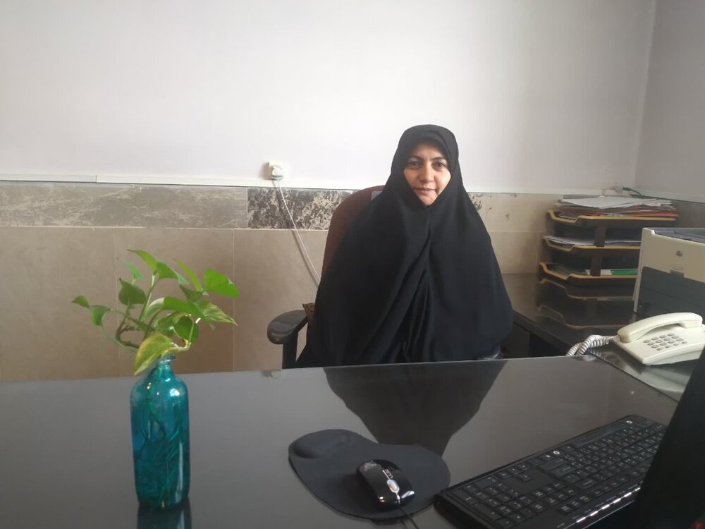 لزوم تبیین سبک زندگی انقلابی و ولایت‌مداری شهید رئیسی در مدارس علمیه خواهران